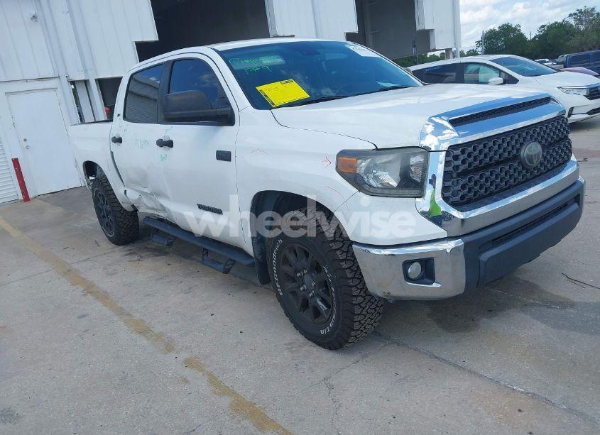 2020 Toyota Tundra SR5 (VIN 5TFDY5F12LX903270) main photo