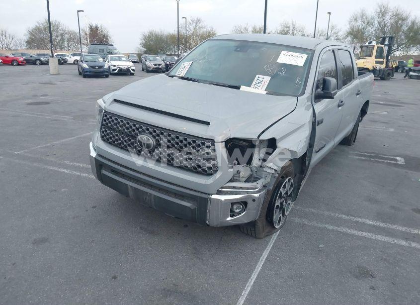 Photo 2 of 2020 Toyota Tundra CREWMAX SR5/CREWMAX TRD PRO (VIN 5TFDY5F12LX904421)