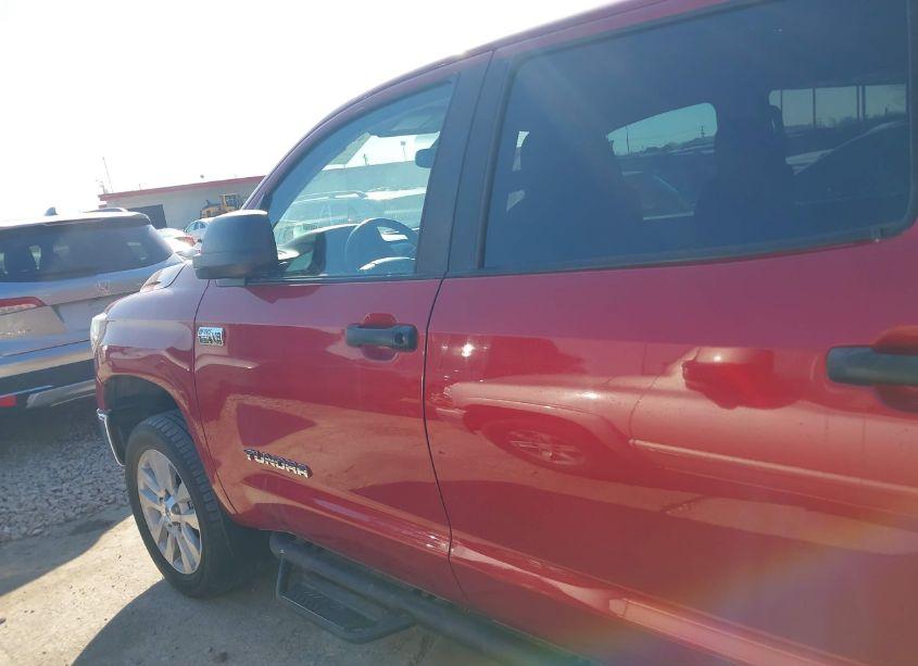 Photo 14 of 2020 Toyota Tundra SR5 (VIN 5TFDY5F12LX922725)