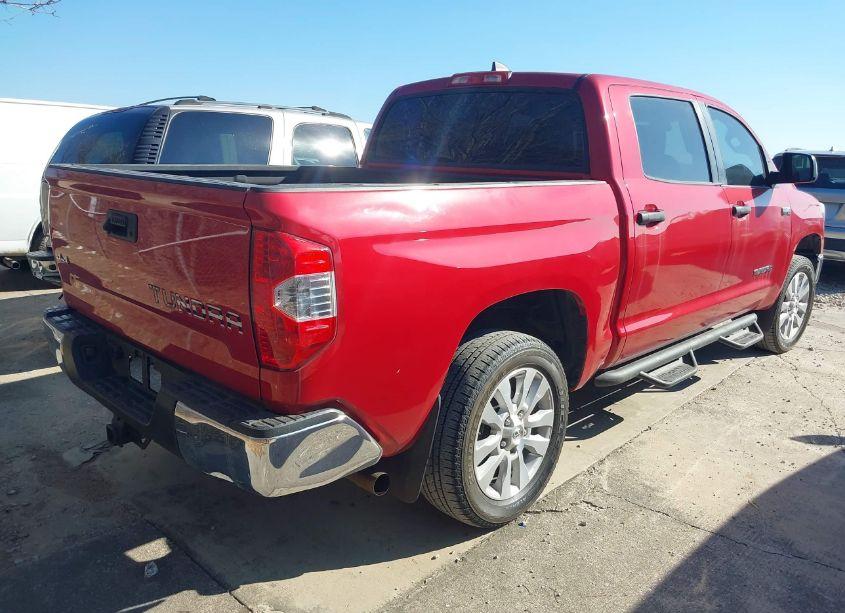 Photo 4 of 2020 Toyota Tundra SR5 (VIN 5TFDY5F12LX922725)
