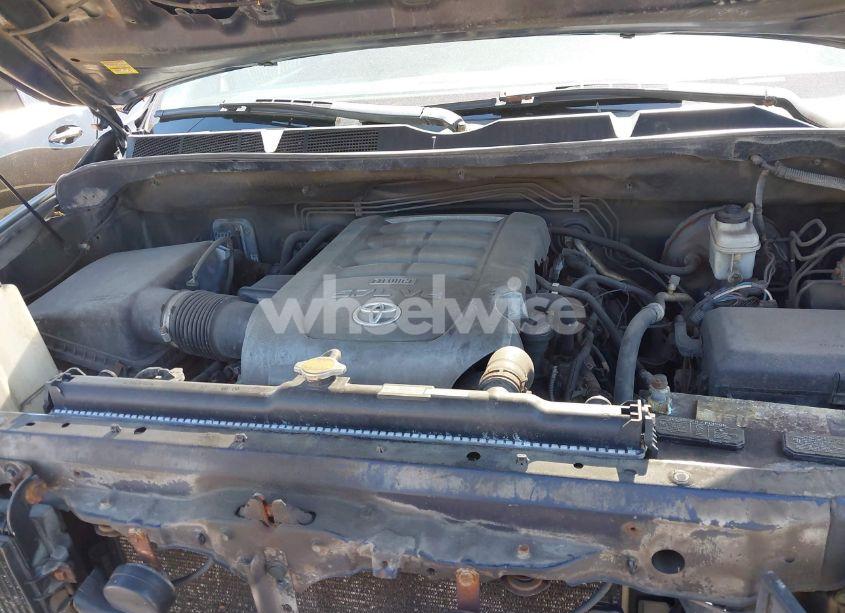 Photo 10 of 2010 Toyota Tundra SR5 5.7L V8 (VIN 5TFDY5F13AX114493)