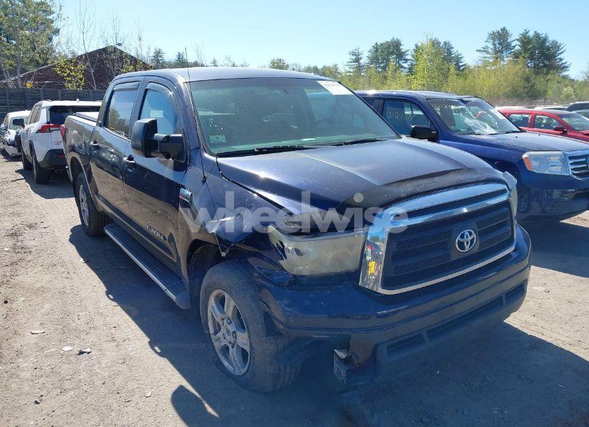 Photo 12 of 2010 Toyota Tundra SR5 5.7L V8 (VIN 5TFDY5F13AX114493)