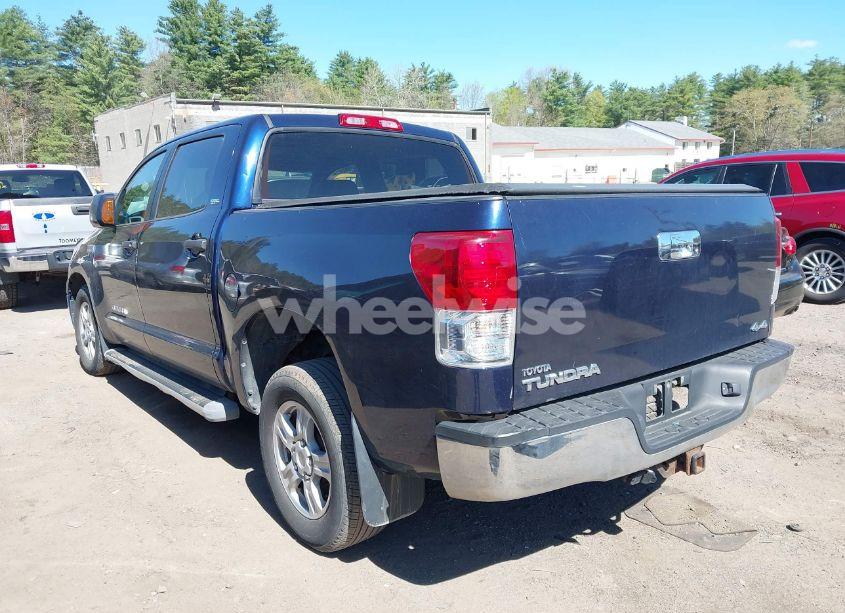 Photo 14 of 2010 Toyota Tundra SR5 5.7L V8 (VIN 5TFDY5F13AX114493)
