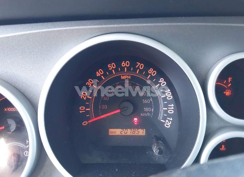 Photo 15 of 2010 Toyota Tundra SR5 5.7L V8 (VIN 5TFDY5F13AX114493)