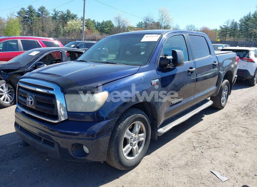 Photo 2 of 2010 Toyota Tundra SR5 5.7L V8 (VIN 5TFDY5F13AX114493)
