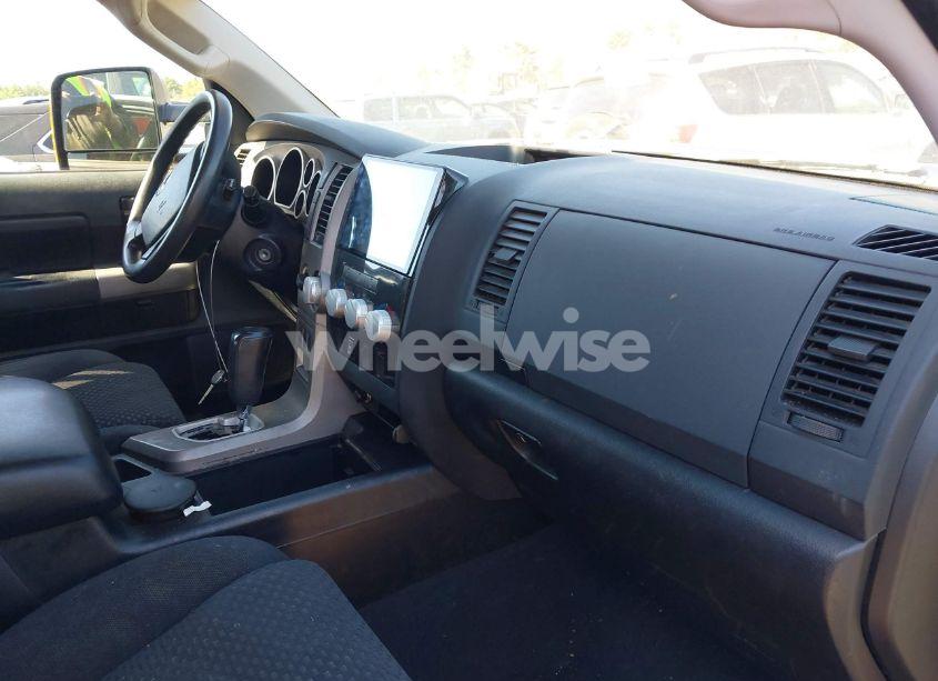 Photo 5 of 2010 Toyota Tundra SR5 5.7L V8 (VIN 5TFDY5F13AX114493)