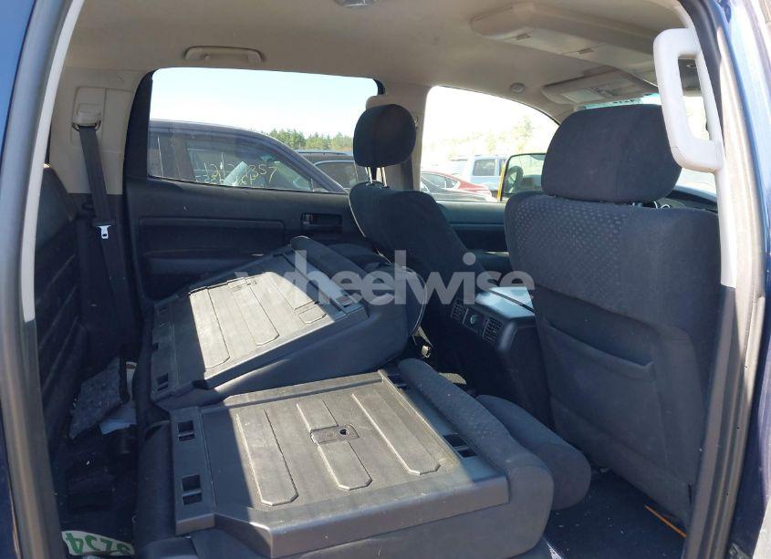 Photo 8 of 2010 Toyota Tundra SR5 5.7L V8 (VIN 5TFDY5F13AX114493)