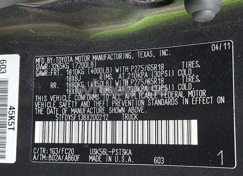 Photo 9 of 2011 Toyota Tundra GRADE 5.7L V8 (VIN 5TFDY5F13BX200212)