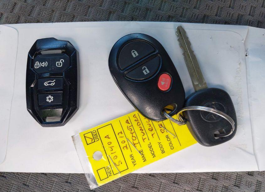 Photo 11 of 2012 Toyota Tundra GRADE 5.7L V8 (VIN 5TFDY5F13CX251209)