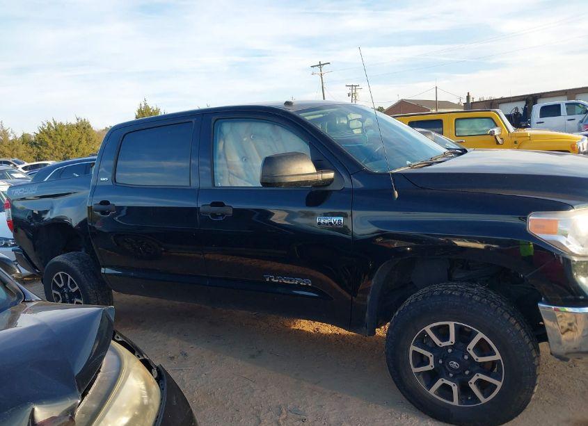 Photo 14 of 2016 Toyota Tundra SR5 5.7L V8 (VIN 5TFDY5F13GX524865)