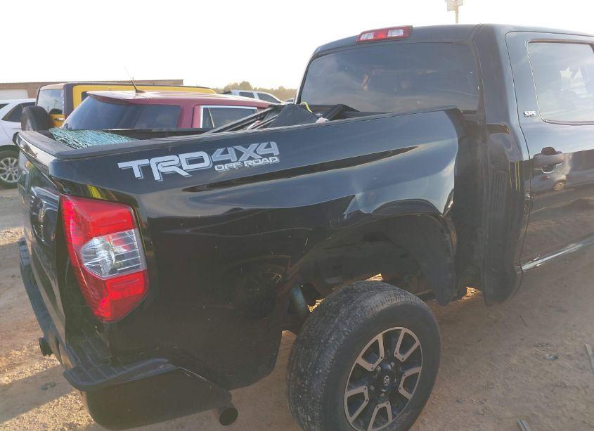 Photo 19 of 2016 Toyota Tundra SR5 5.7L V8 (VIN 5TFDY5F13GX524865)