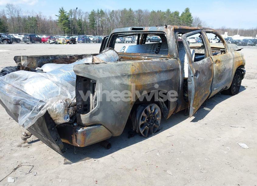 Photo 4 of 2020 Toyota Tundra SR5 (VIN 5TFDY5F13LX932471)