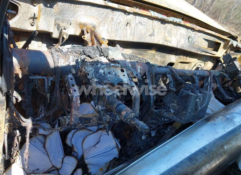 Photo 7 of 2020 Toyota Tundra SR5 (VIN 5TFDY5F13LX932471)
