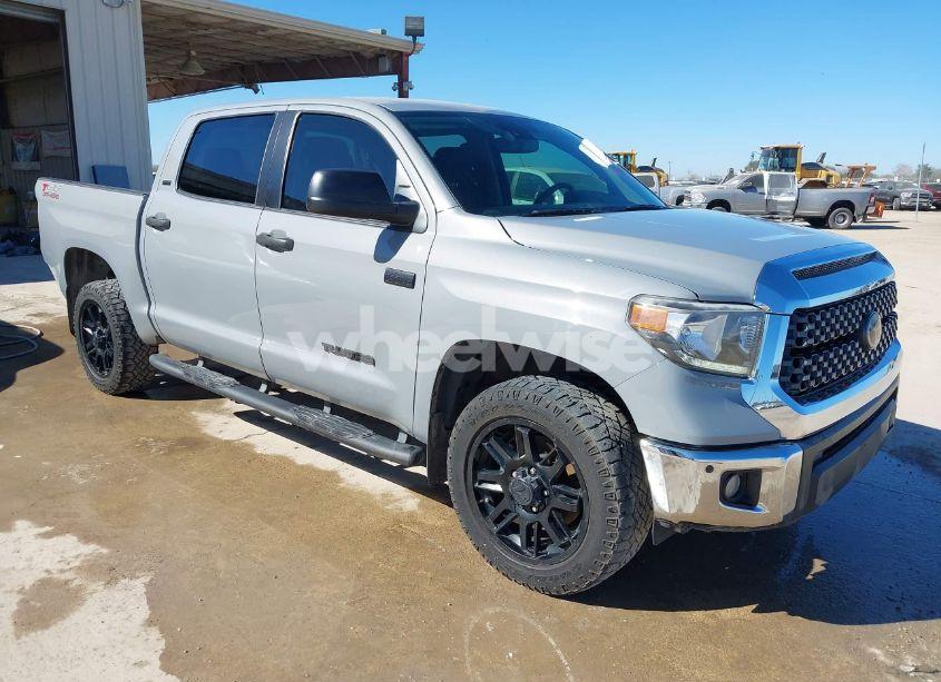 2021 Toyota Tundra SR5 (VIN 5TFDY5F13MX038312) main photo