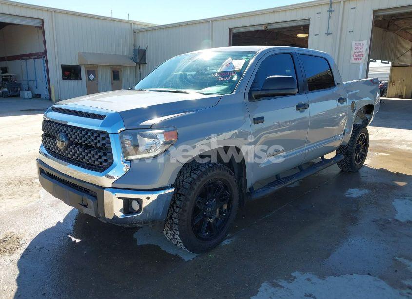 Photo 2 of 2021 Toyota Tundra SR5 (VIN 5TFDY5F13MX038312)