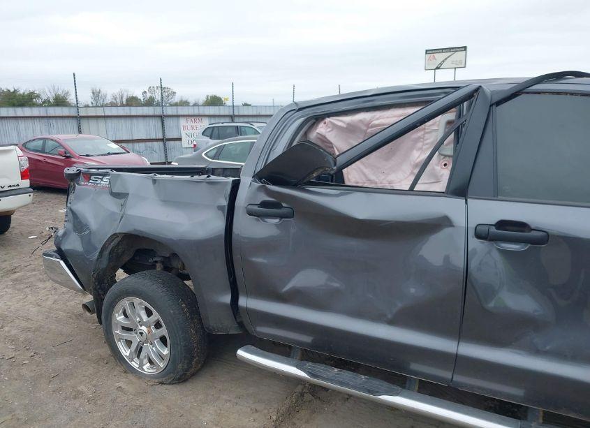 Photo 6 of 2021 Toyota Tundra SR5 (VIN 5TFDY5F13MX982997)