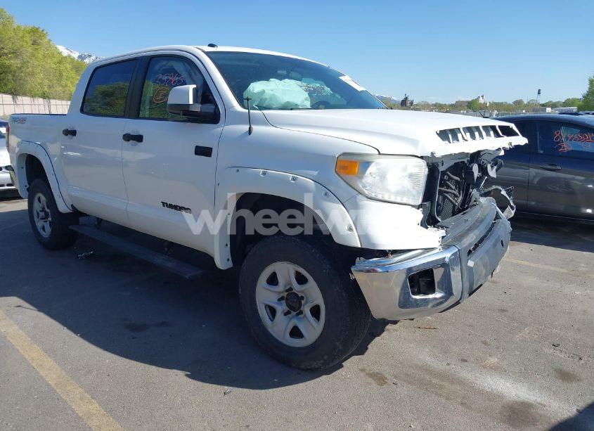 2015 Toyota Tundra SR5 5.7L V8 (VIN 5TFDY5F14FX456512) main photo