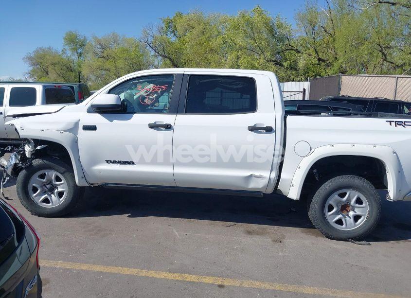 Photo 14 of 2015 Toyota Tundra SR5 5.7L V8 (VIN 5TFDY5F14FX456512)