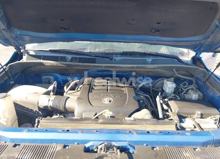 Photo 10 of 2017 Toyota Tundra SR5 5.7L V8 (VIN 5TFDY5F14HX657510)