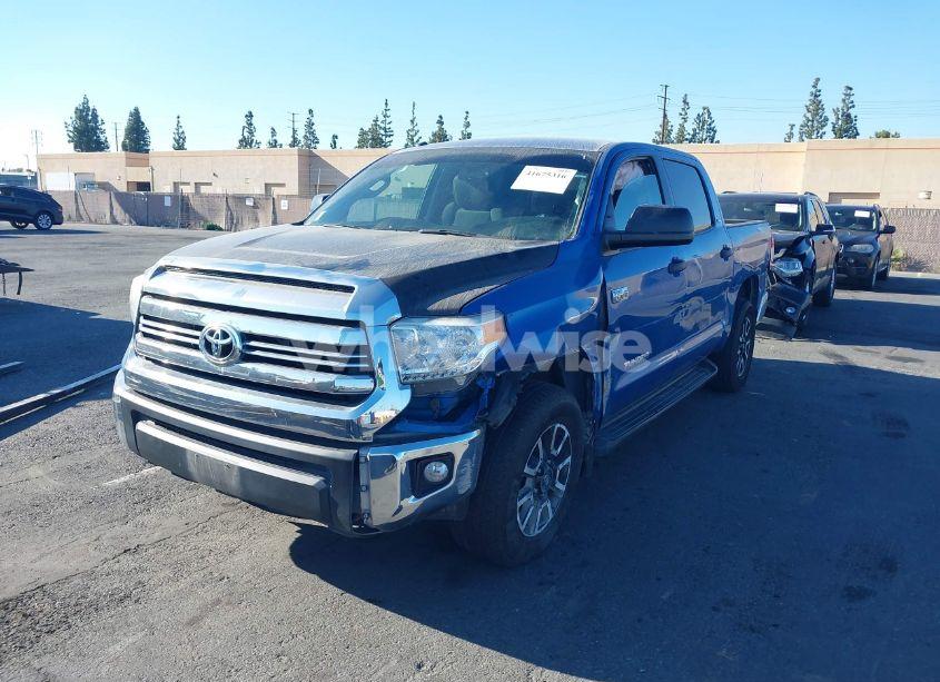 Photo 2 of 2017 Toyota Tundra SR5 5.7L V8 (VIN 5TFDY5F14HX657510)