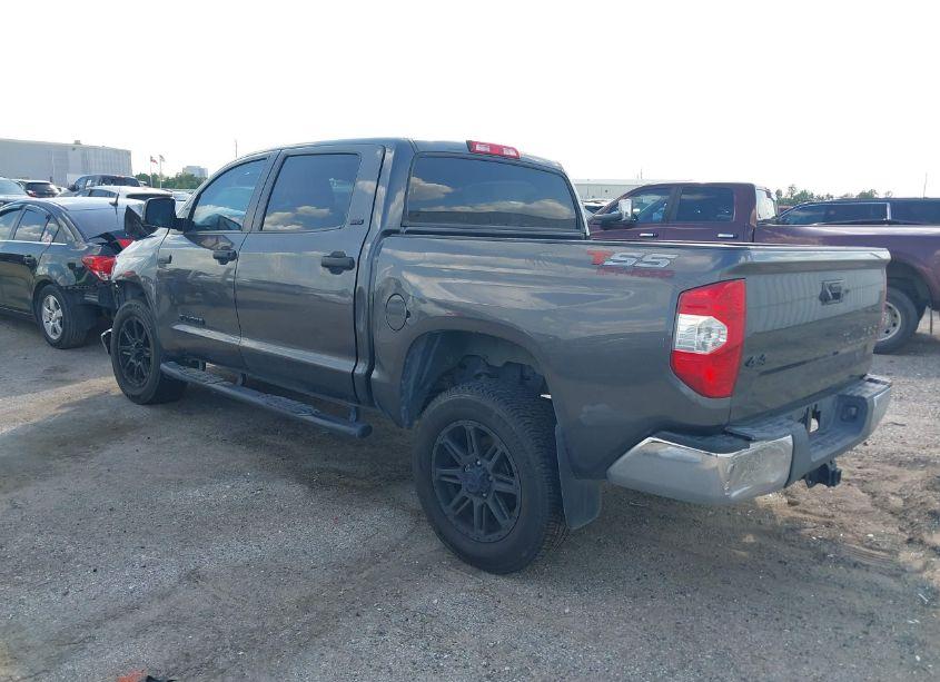 Photo 3 of 2019 Toyota Tundra SR5 5.7L V8 (VIN 5TFDY5F14KX779677)