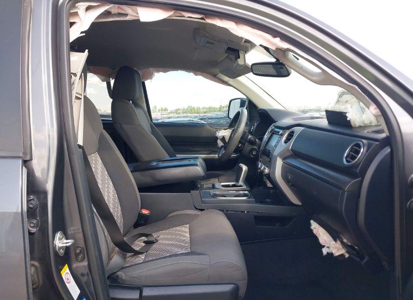 Photo 5 of 2019 Toyota Tundra SR5 5.7L V8 (VIN 5TFDY5F14KX779677)