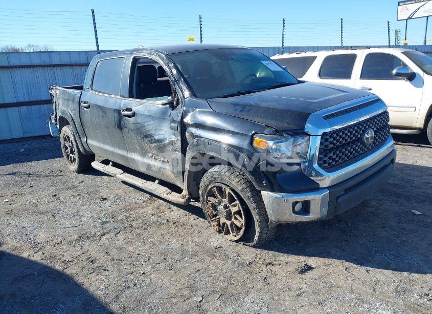 2020 Toyota Tundra SR5 (VIN 5TFDY5F14LX952566) main photo