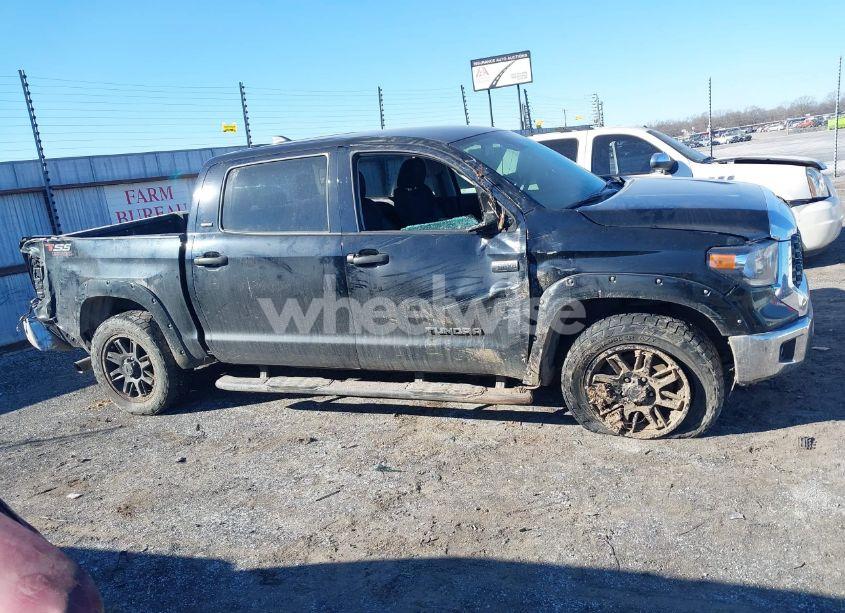 Photo 12 of 2020 Toyota Tundra SR5 (VIN 5TFDY5F14LX952566)