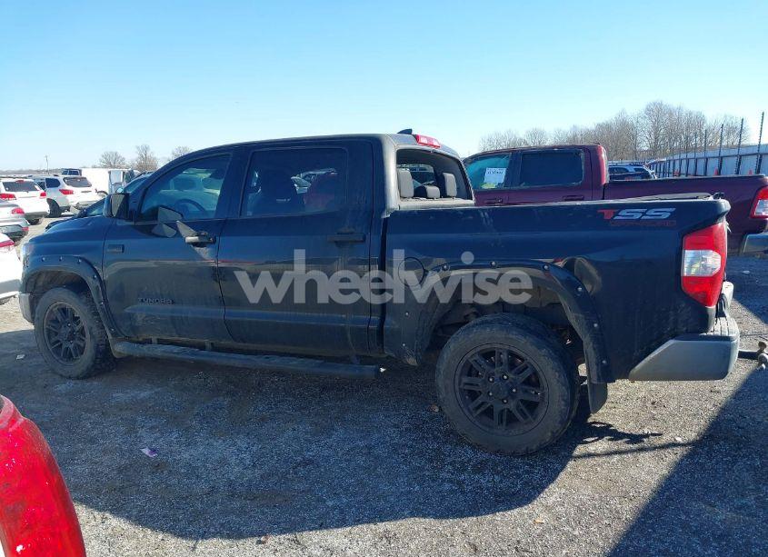 Photo 13 of 2020 Toyota Tundra SR5 (VIN 5TFDY5F14LX952566)