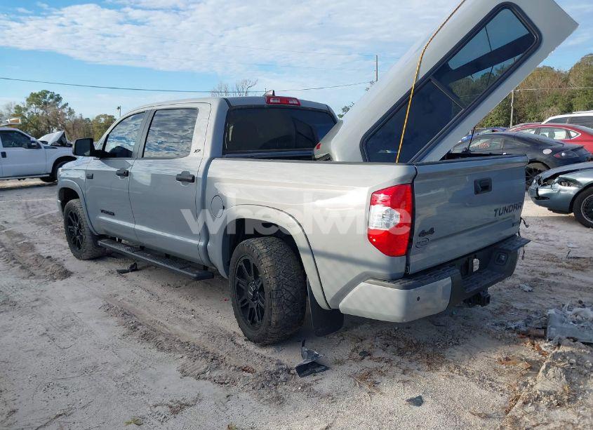 Photo 3 of 2021 Toyota Tundra SR5 (VIN 5TFDY5F14MX011684)