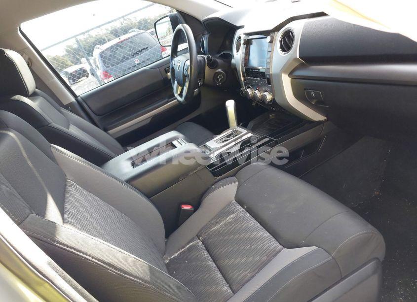 Photo 5 of 2021 Toyota Tundra SR5 (VIN 5TFDY5F14MX011684)