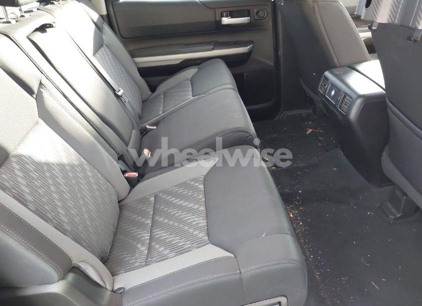 Photo 8 of 2021 Toyota Tundra SR5 (VIN 5TFDY5F14MX011684)