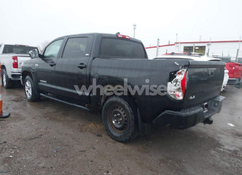 Photo 3 of 2021 Toyota Tundra SR5 (VIN 5TFDY5F14MX982779)