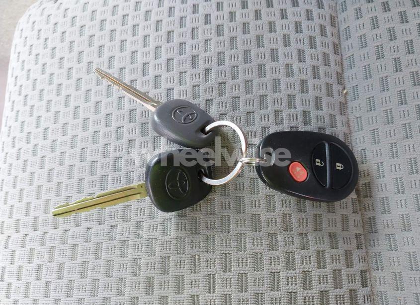 Photo 11 of 2010 Toyota Tundra GRADE 5.7L V8 (VIN 5TFDY5F15AX104242)