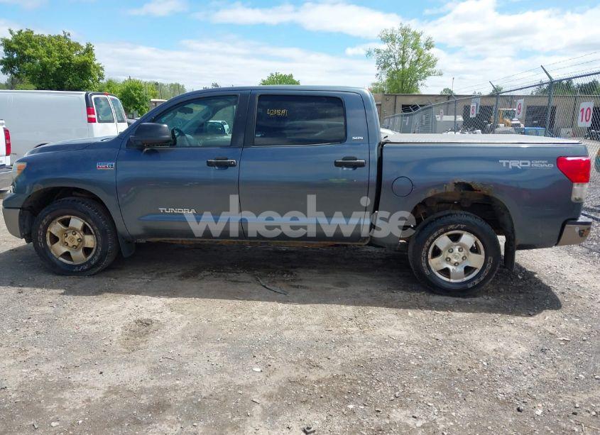 Photo 14 of 2010 Toyota Tundra GRADE 5.7L V8 (VIN 5TFDY5F15AX104242)