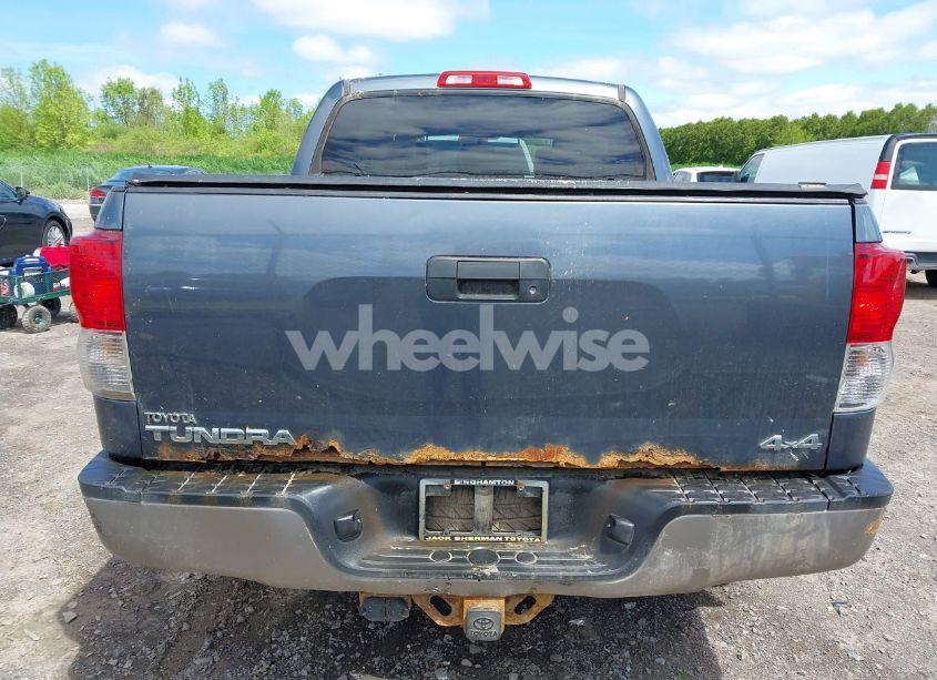 Photo 16 of 2010 Toyota Tundra GRADE 5.7L V8 (VIN 5TFDY5F15AX104242)