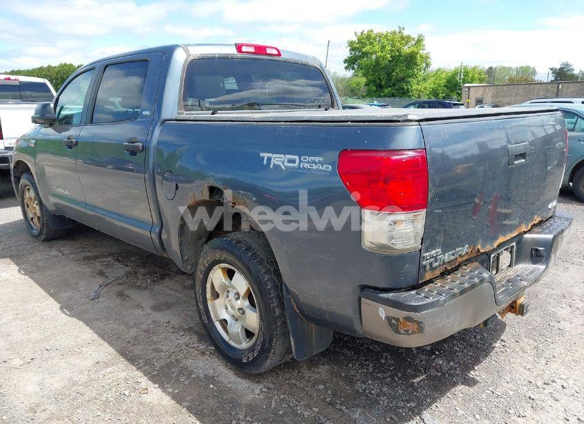 Photo 3 of 2010 Toyota Tundra GRADE 5.7L V8 (VIN 5TFDY5F15AX104242)