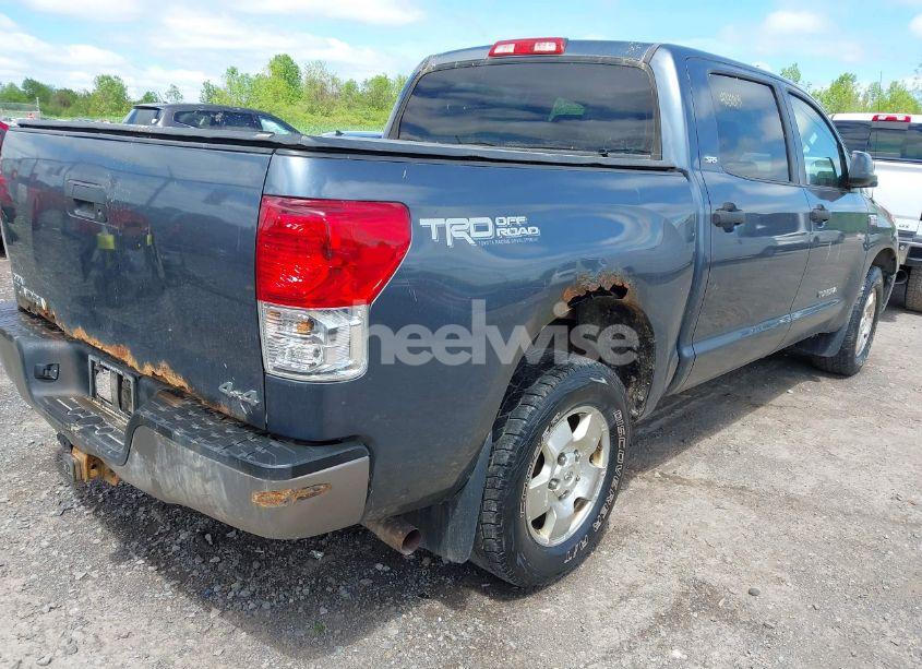Photo 4 of 2010 Toyota Tundra GRADE 5.7L V8 (VIN 5TFDY5F15AX104242)