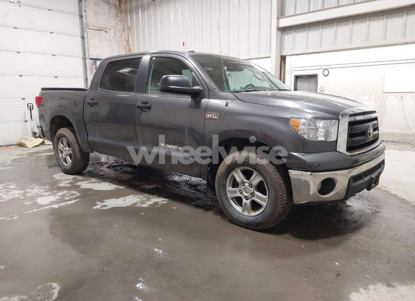 2011 Toyota Tundra GRADE 5.7L V8 (VIN 5TFDY5F15BX165995) main photo