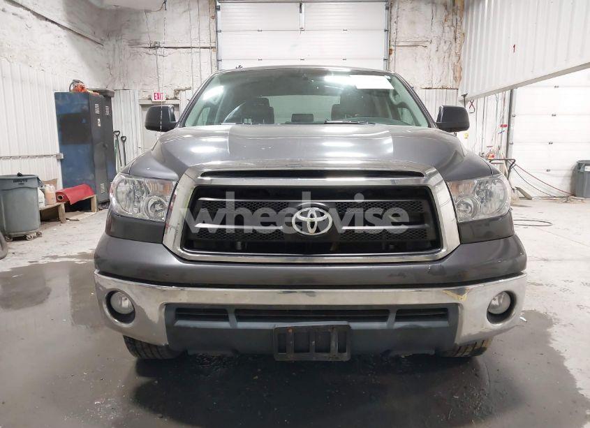 Photo 12 of 2011 Toyota Tundra GRADE 5.7L V8 (VIN 5TFDY5F15BX165995)
