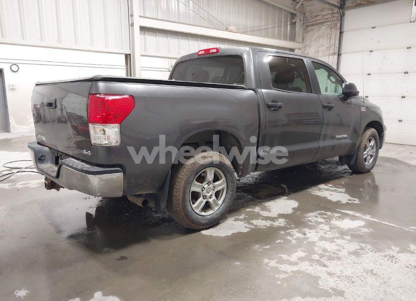 Photo 4 of 2011 Toyota Tundra GRADE 5.7L V8 (VIN 5TFDY5F15BX165995)