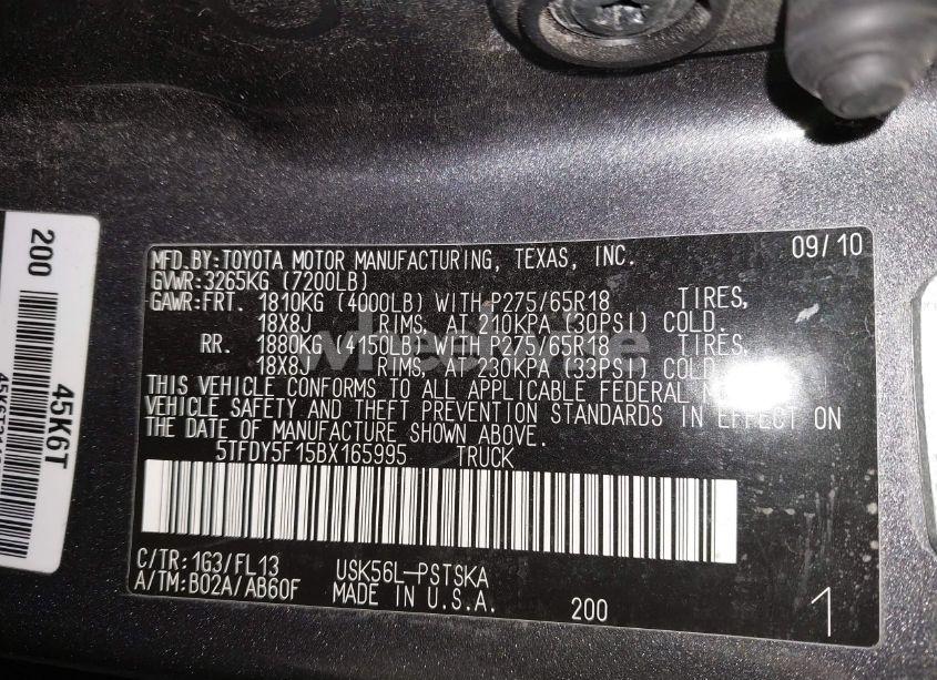 Photo 9 of 2011 Toyota Tundra GRADE 5.7L V8 (VIN 5TFDY5F15BX165995)