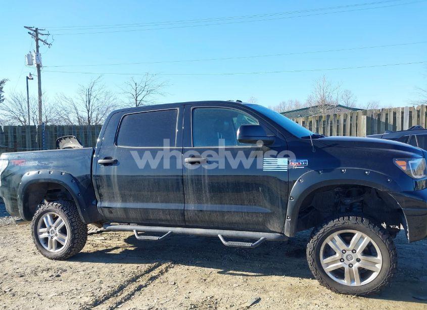 Photo 14 of 2013 Toyota Tundra CREWMAX SR5 (VIN 5TFDY5F15DX306843)