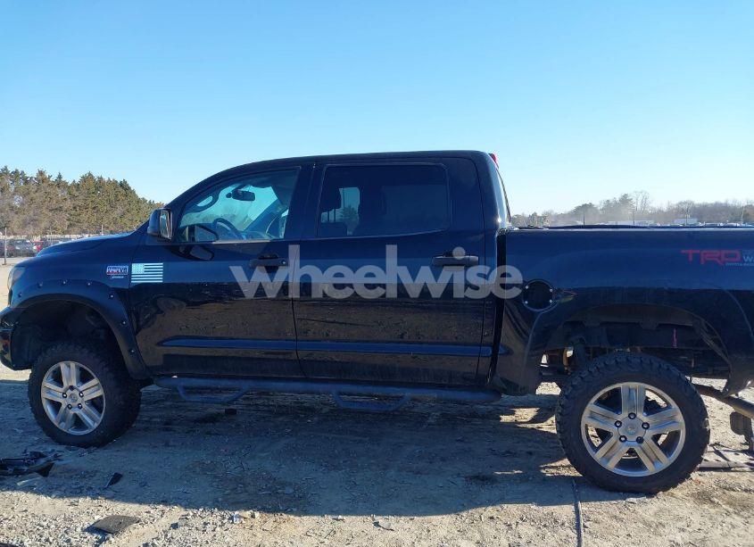 Photo 15 of 2013 Toyota Tundra CREWMAX SR5 (VIN 5TFDY5F15DX306843)