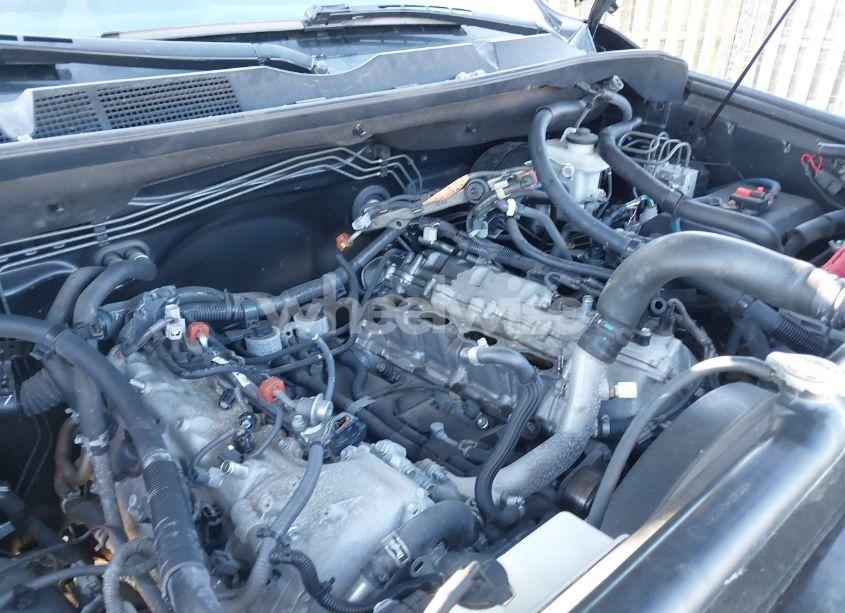 Photo 6 of 2013 Toyota Tundra CREWMAX SR5 (VIN 5TFDY5F15DX306843)