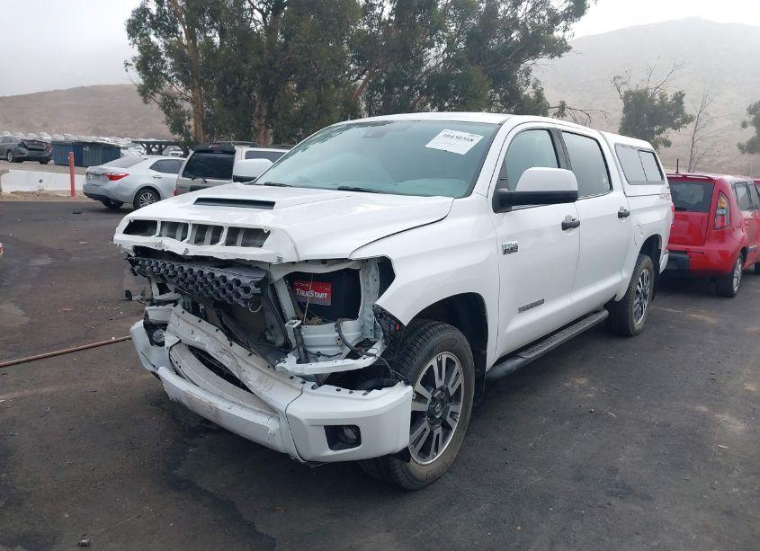 Photo 2 of 2020 Toyota Tundra SR5 (VIN 5TFDY5F15LX879014)
