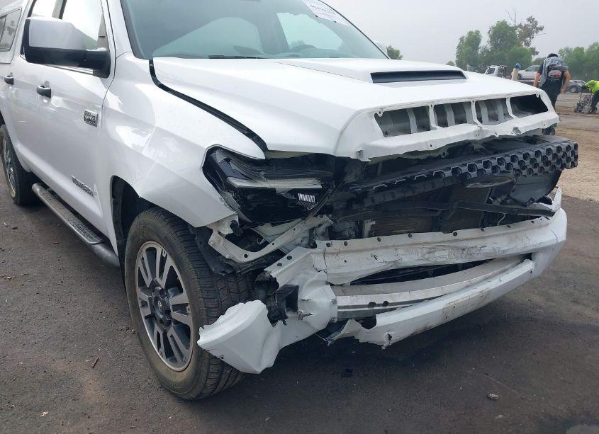 Photo 6 of 2020 Toyota Tundra SR5 (VIN 5TFDY5F15LX879014)