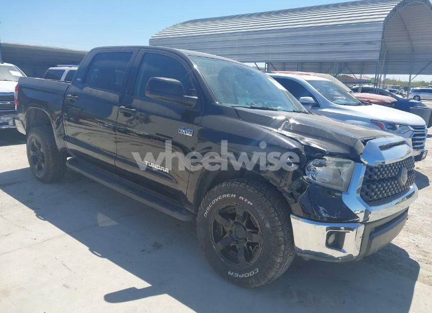 2020 Toyota Tundra SR5 (VIN 5TFDY5F15LX908821) main photo