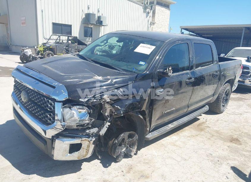 Photo 2 of 2020 Toyota Tundra SR5 (VIN 5TFDY5F15LX908821)