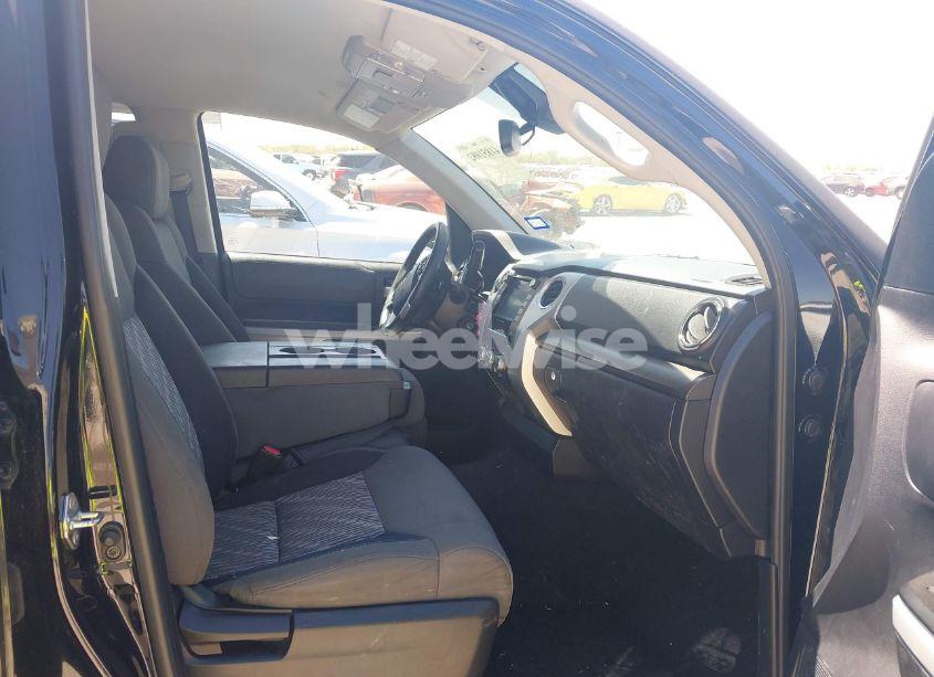 Photo 5 of 2020 Toyota Tundra SR5 (VIN 5TFDY5F15LX908821)